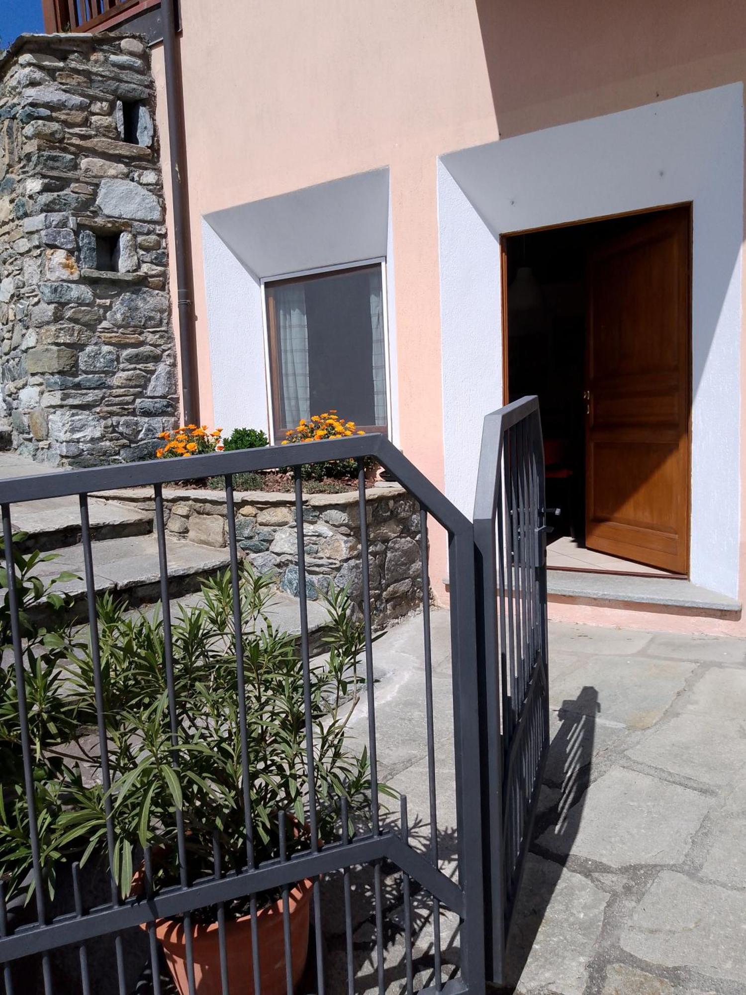 Apartament Il Pesco - Cir 0024 Nus Zewnętrze zdjęcie